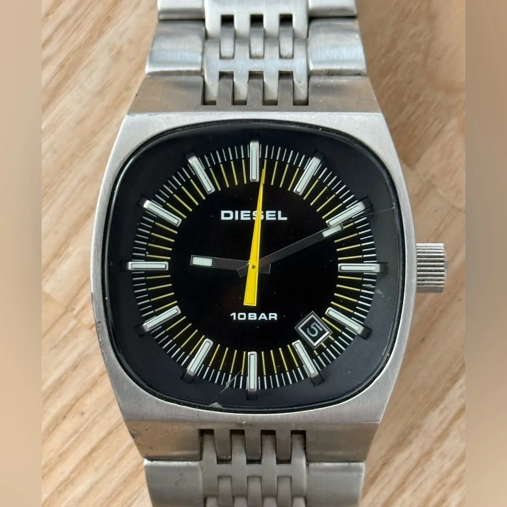 Diesel Rare Rectangular Dial Watch Black Dial Stainless Bracelet Case Date